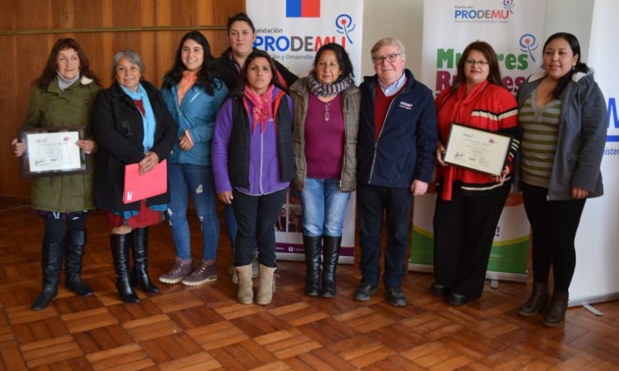 Mujeres de Río Bueno, La Unión y Futrono participan del Programa Mujeres Rurales de Indap