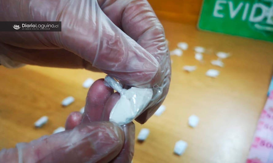 Carabineros de Los Lagos detuvo a hombre que portaba 36 dosis de cocaína y pasta base