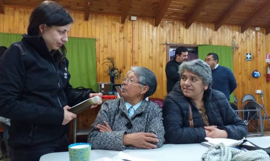 Agrupación indígena de Río Bueno potenciará trabajo con programa del FOSIS