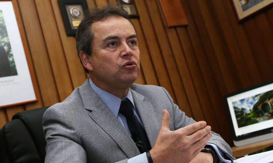 Alcalde Reyes solicita a las autoridades regionales agilizar vacunación en Río Bueno