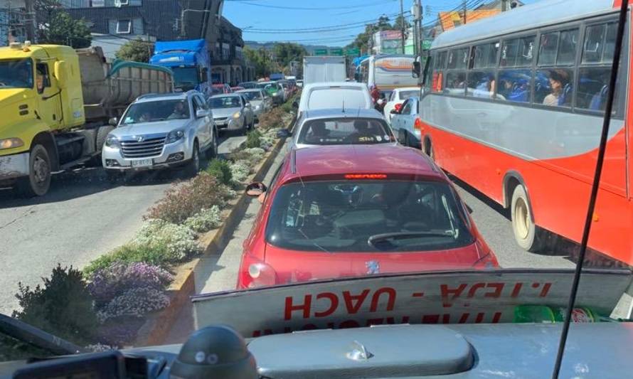Reportaje: los mayores problemas que enfrentan los microbuseros de Valdivia