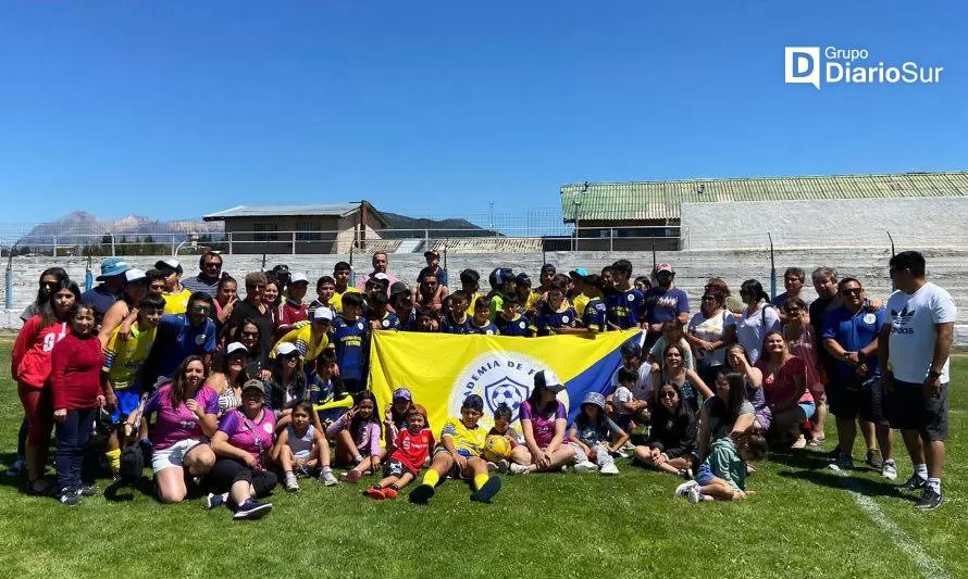 Academia Futrono arrasó en Bariloche: logró un título y un tercer lugar