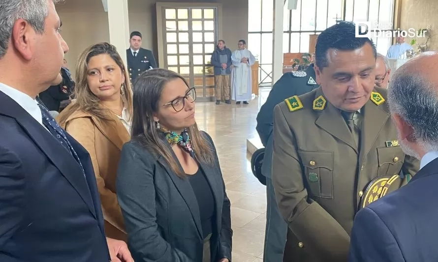 Valdivia entrega sus condolencias a Carabineros tras asesinato de funcionario policial