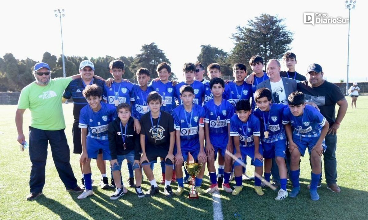 Academia Los Ríos ganó octagonal infantil de fútbol